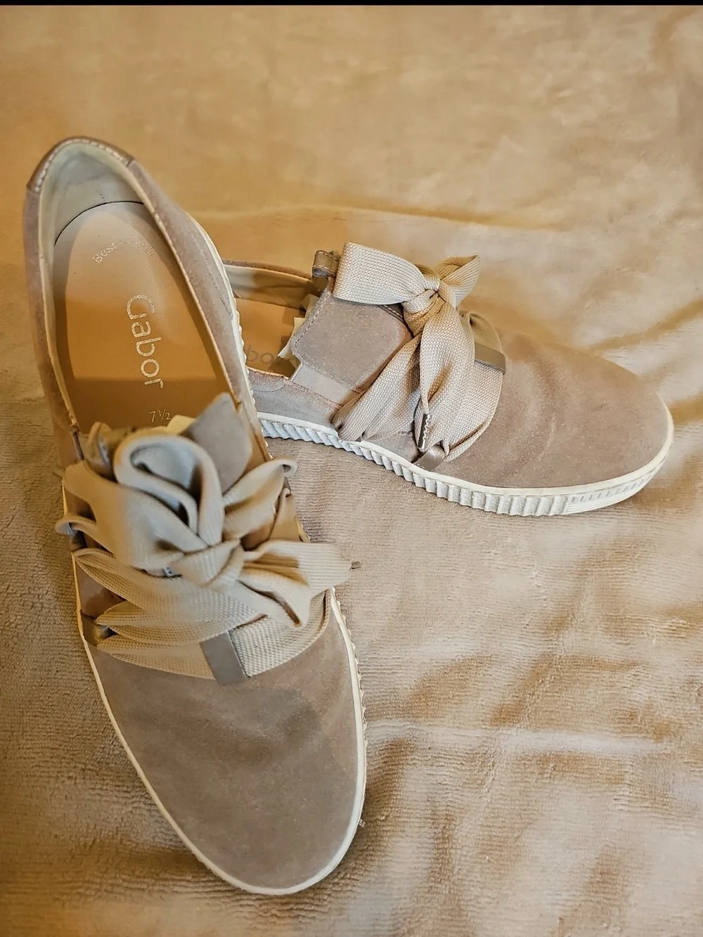 Gabor Platform Women Sneakers Size US 10/UK 7.5